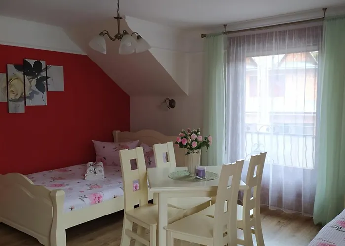 Grono Çiftlik konaklama *