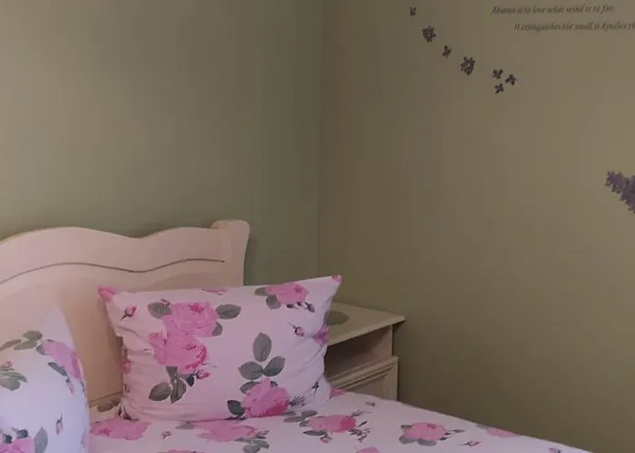 Grono Çiftlik konaklama *